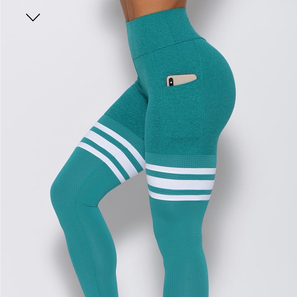 Bombshell Lagoon thigh high pocket legging size M,wornonce, will trade for large